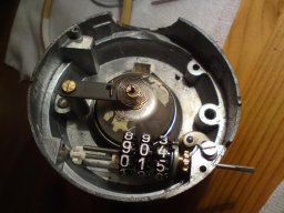 mounting_of_the_digit_wheels